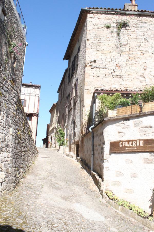 D'Ici Et D'Ailleurs Bed & Breakfast Cordes-sur-Ciel Bagian luar foto