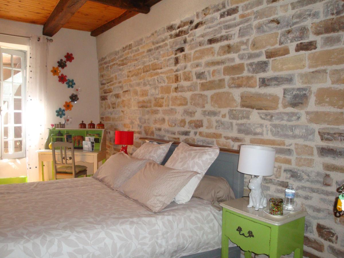 D'Ici Et D'Ailleurs Bed & Breakfast Cordes-sur-Ciel Bagian luar foto