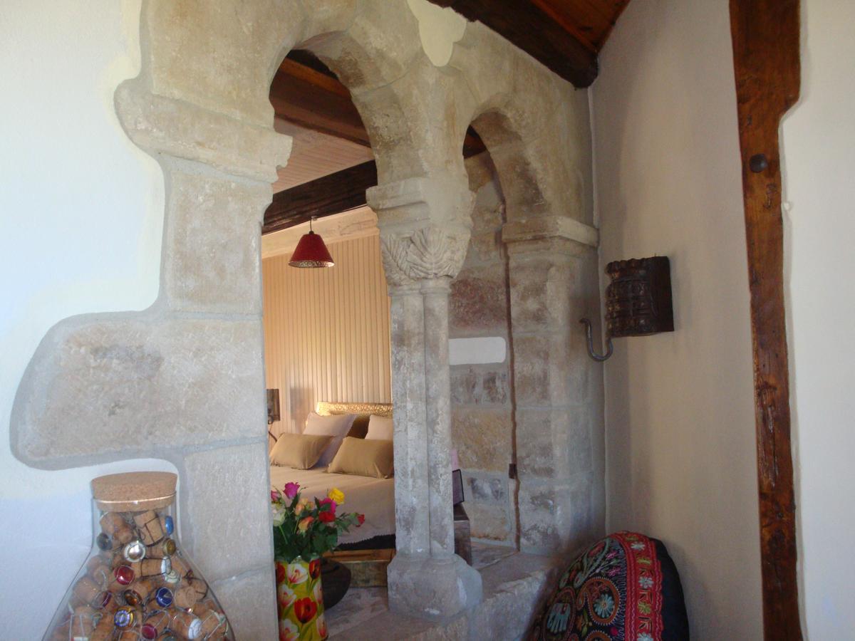 D'Ici Et D'Ailleurs Bed & Breakfast Cordes-sur-Ciel Bagian luar foto