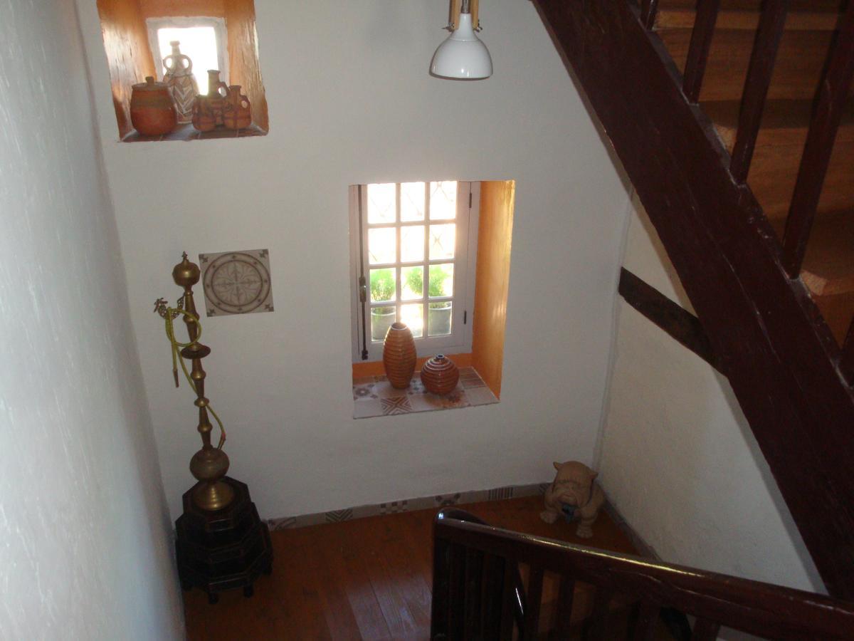 D'Ici Et D'Ailleurs Bed & Breakfast Cordes-sur-Ciel Bagian luar foto